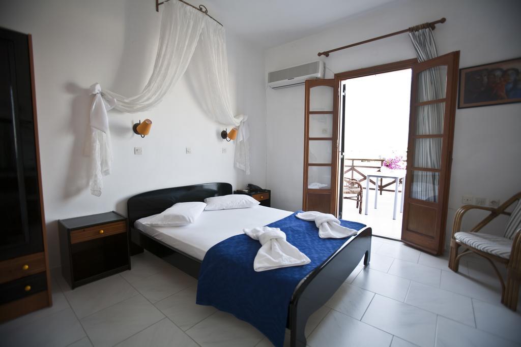 Azolimnos Bay Aparthotel Ngoại thất bức ảnh
